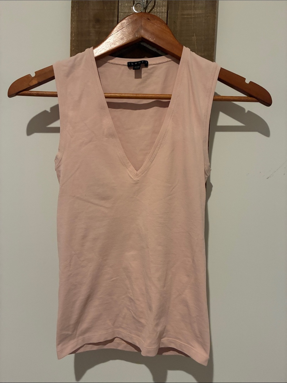 Theory Pale Blush V-Neck Sleeveless Tank